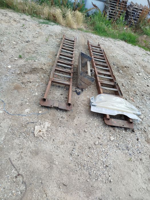 Firmă cu utilaje