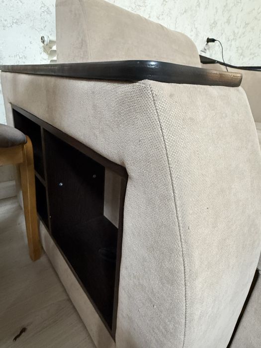 Диван для гостиной