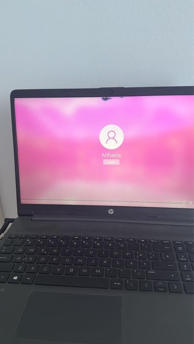 Laptop HP in stare ok cu procesor amd athlon gold 3150U 2