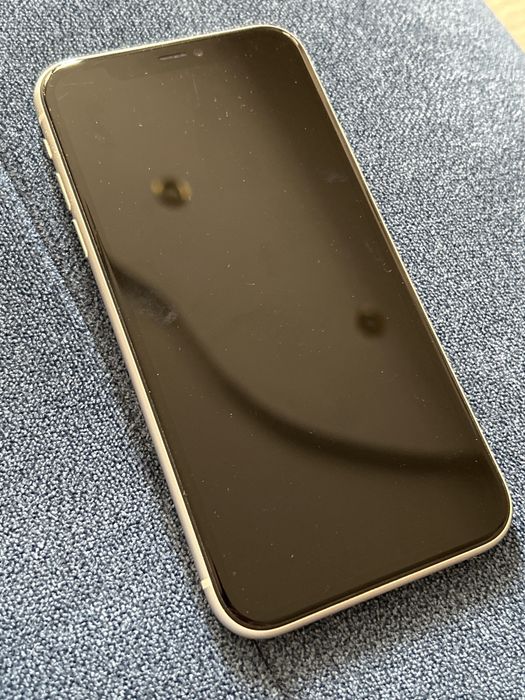 iPhone 11, 79% акум