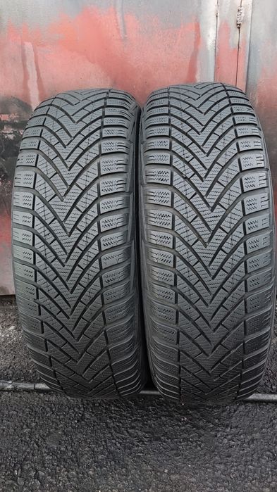 2бр. зимни гуми 195/65/15 Vredestein Wintrac
dot22
7mm
Добро състояние