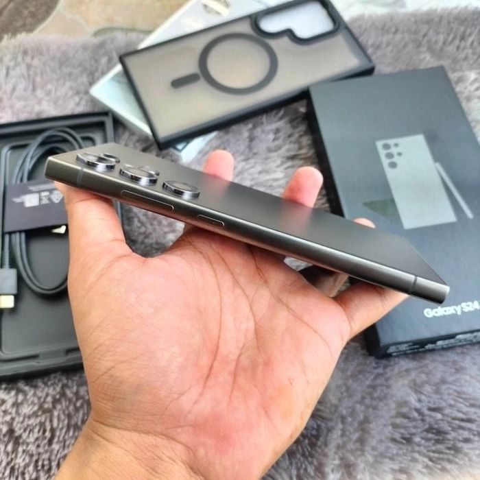 Samsung S24 Ultra 12/256gb Black