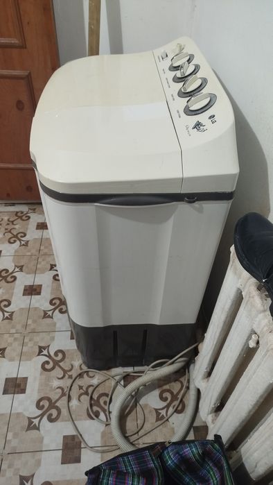 Продам полуавтомат стиралька. 6кг