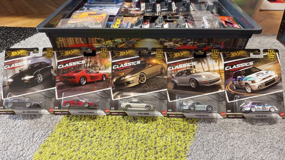 Hot wheels mainline premium devanzare
