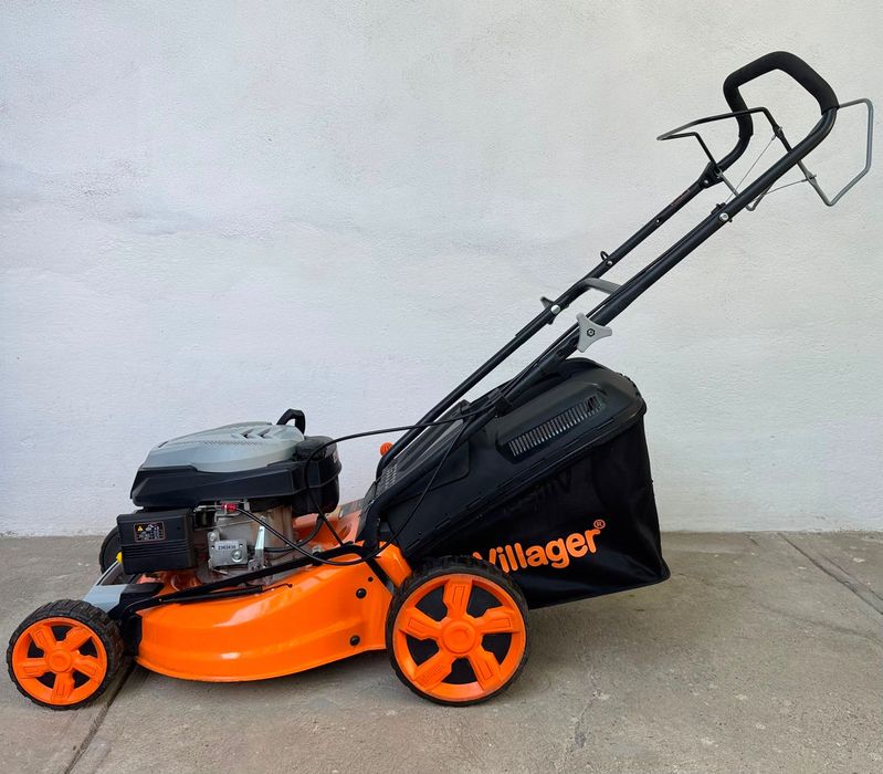 Mașină de tuns iarba Villager Prime 4111 T - benzină