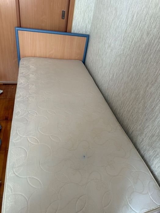 Кровать односпальная