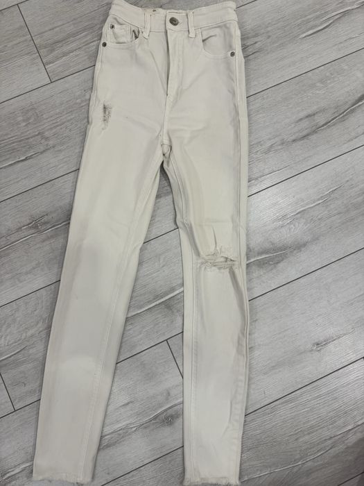 Дънки с висока талия