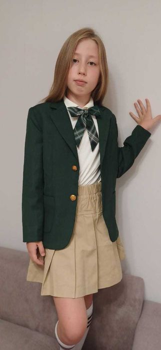Школьная форма для девочек начальной школы