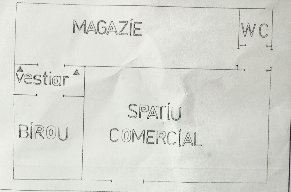 Vând spațiu comercial - central Deva