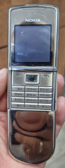 телефон Nokia 8800