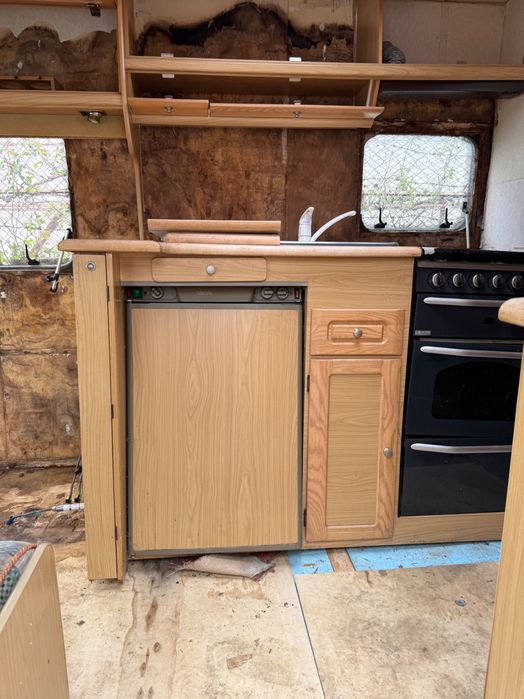 Каравана Bailey двуоса