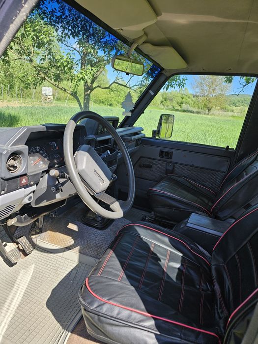 Toyota  LandCruiser lj70
