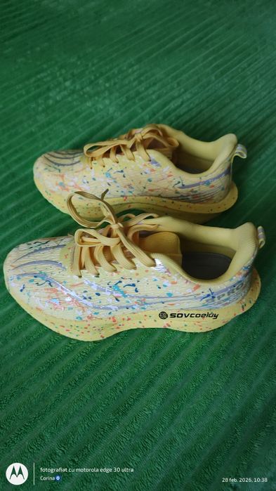 Pantofi alergare