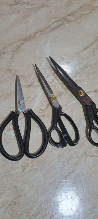 Цена за все! Продаётся большие ножницы в отличном состоянии