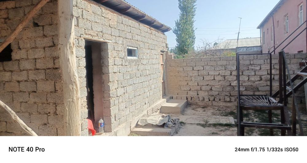 Story matriyallar sotiladi uy toliq sotiladi buzib olib ketishga