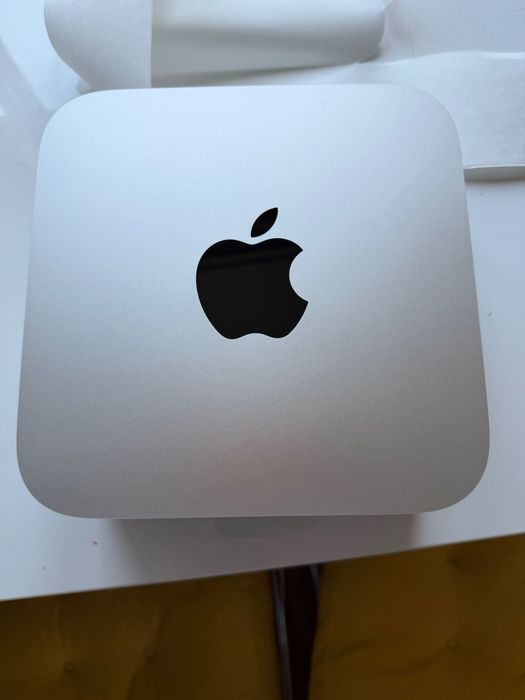 Apple Mac Studio M3 Ultra