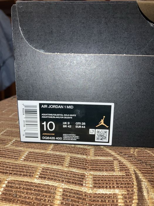 Jordan 1 mid “Aquatone”