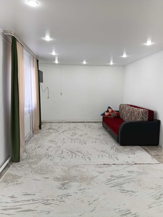 Продам квартиру .