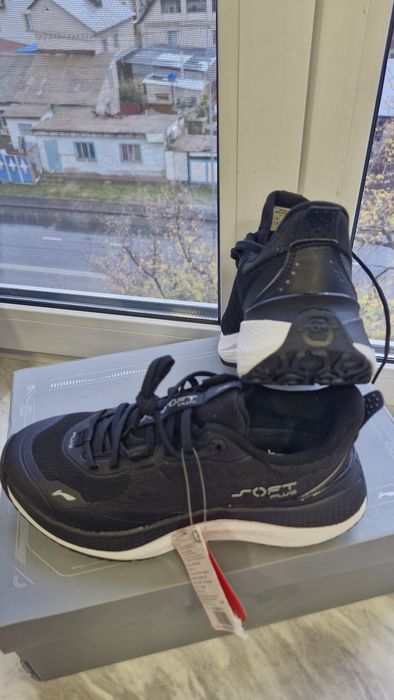 Кроссовки мужские