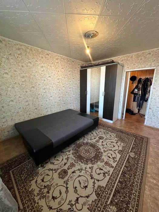 2 комн в 8 мкрне