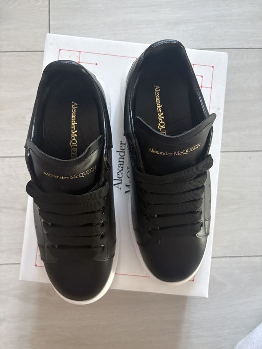 Adidasi Alexander McQueen