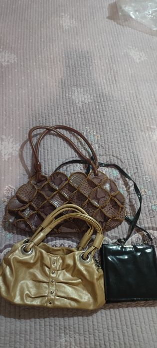 Продается женские вещи