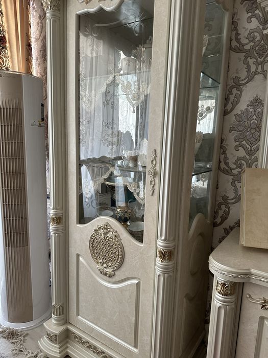 Продается мебель хорошего качества договорные