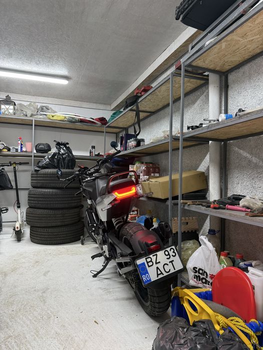 Husqvarna svartpilen 401