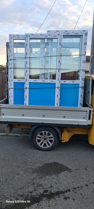 Usi de termopan interior si exterior.