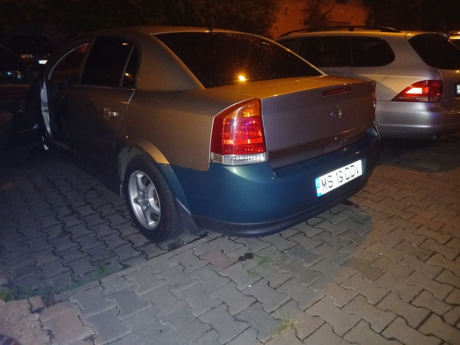 Opel Vectra C Elegance – 1.8 Benzină, 122(accept si unele schimburi)