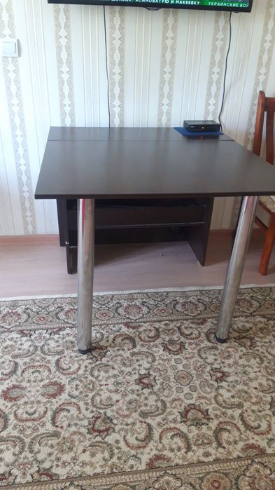 Продам Стол Выс.73см. Длина180
