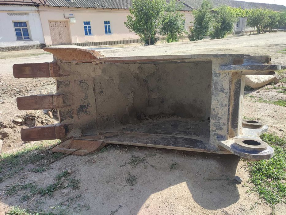 Ковиш доссан 210