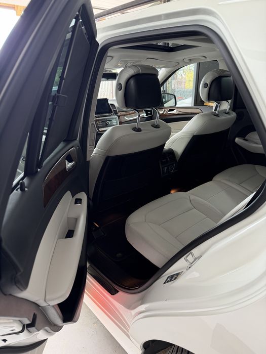 Mercedes-Benz GLE 350D Pachet AMG