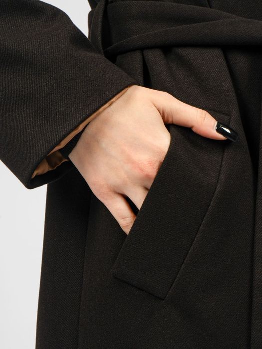 Пальто женское .