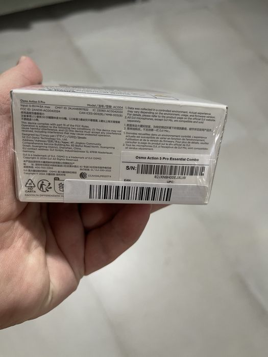 Camera de actiune DJI Osmo Action 6 Enhanced Combo