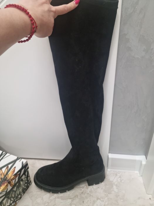 Дамски велурени ботуши