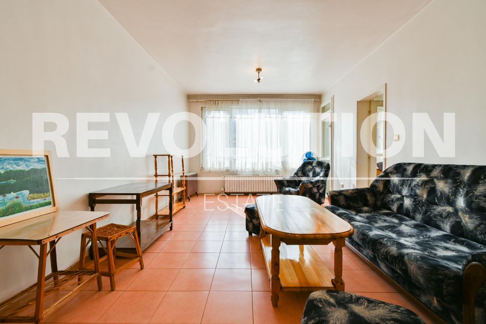Дава се под наем Двустаен апартамент в София, Борово - 70 кв.м за 448.8 € - Снимка #1