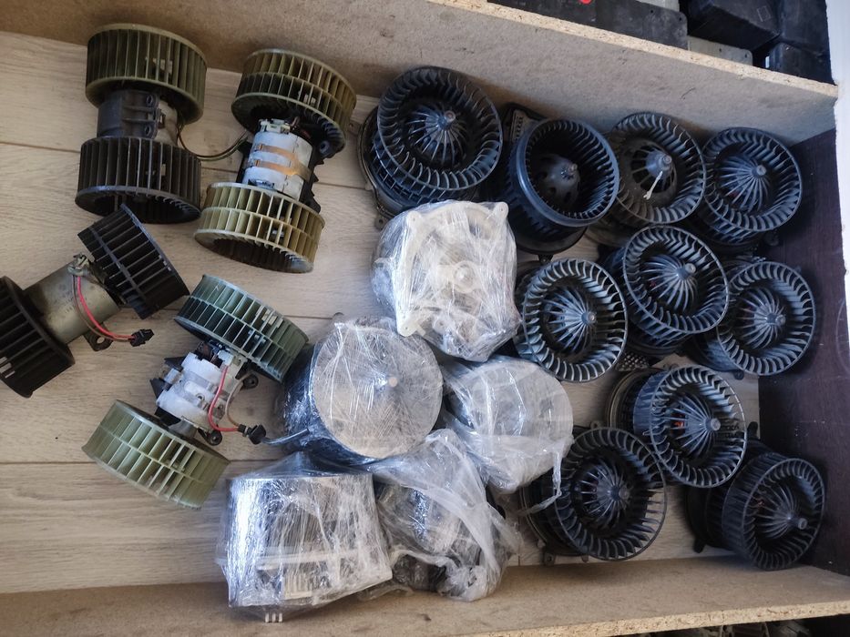 Мерседес 124 Мерседес 210 Мерседес 2012  w221 Маторчик Печки Радиатор