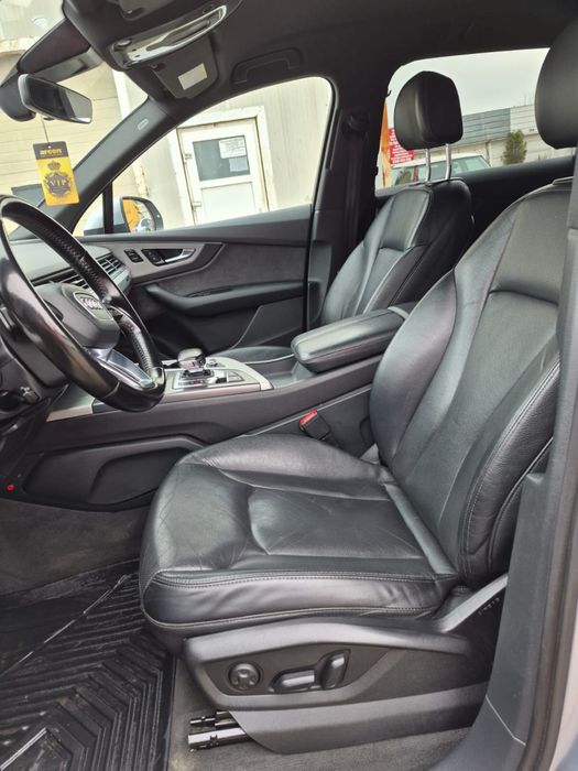 Audi Q7 pachet S-line Vand/Schimb