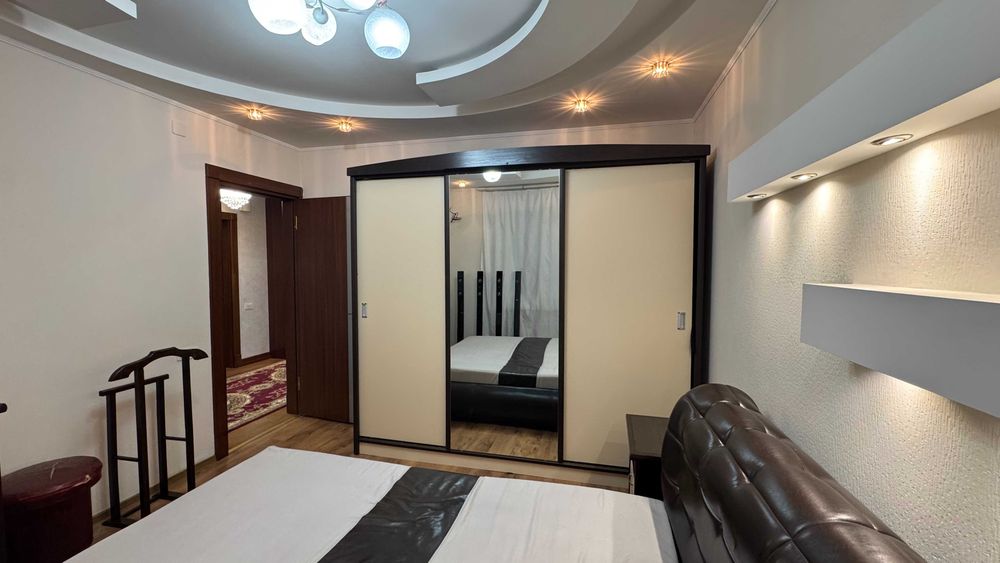 ПРОДАЕТСЯ СВОЯ Сотилади 5 хонали КВАРТИРА, 2-чи этаж, 103 кв.м,