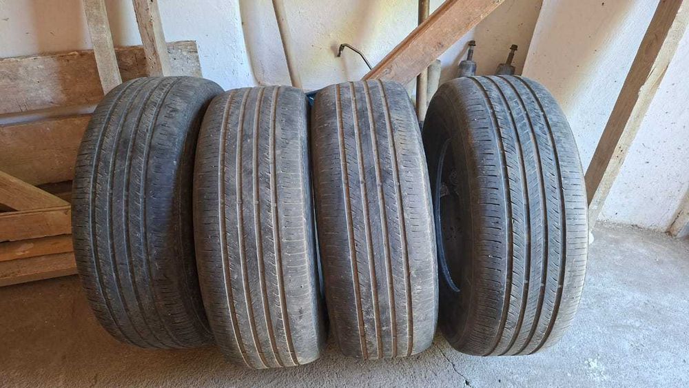 Продам шины Hankook 265/65 R17