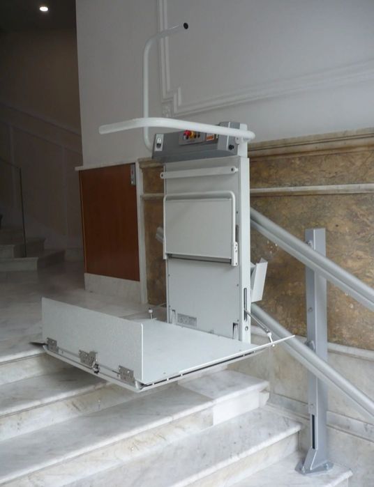 Minilifturi pentru scari