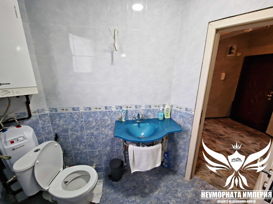 Продава се Тристаен апартамент в Асеновград - 143 кв.м за 1077 €/кв.м - Снимка #14