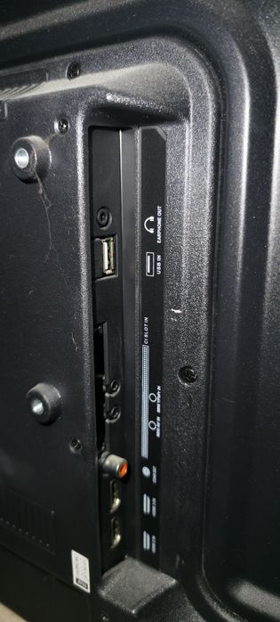 телевизор CROWN 32"