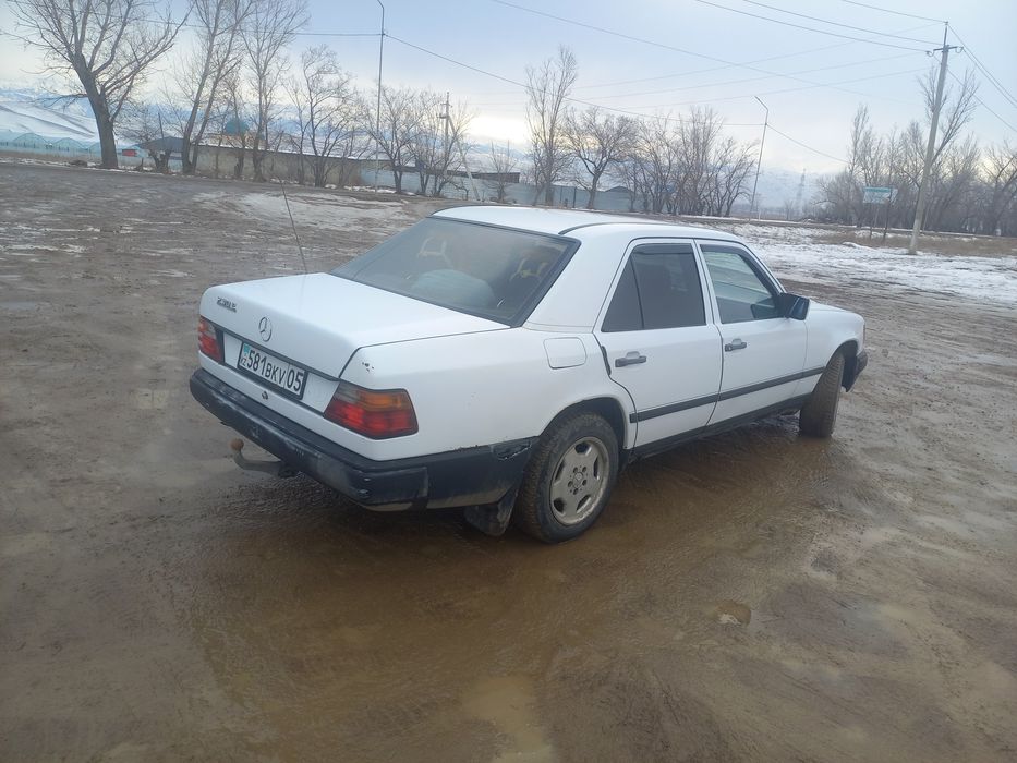 Мерседес 124 102