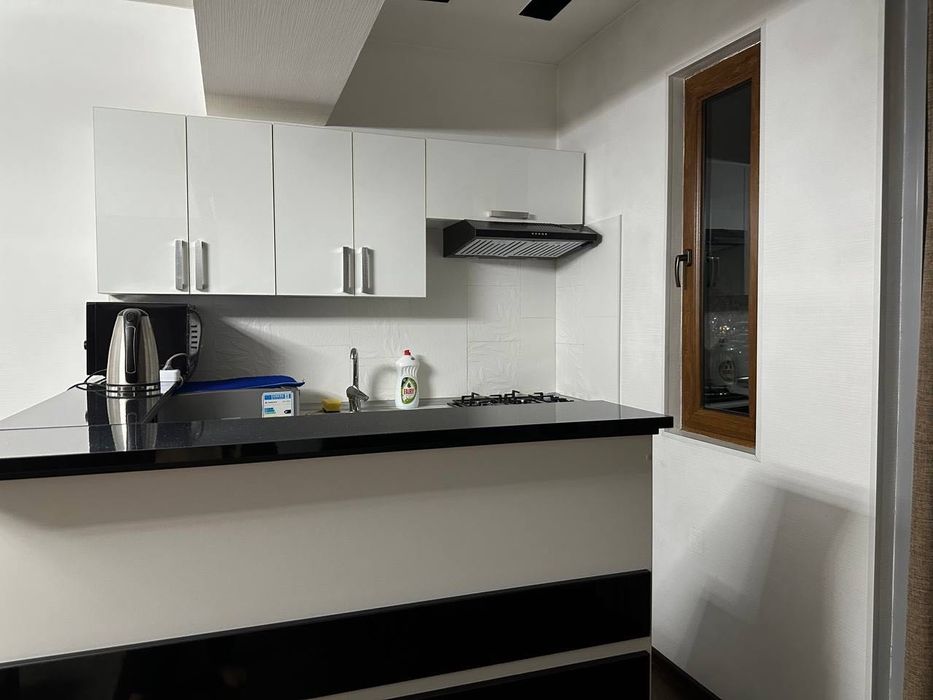 Сдаю квартиру в центре, и. Ойбек, Ц-7