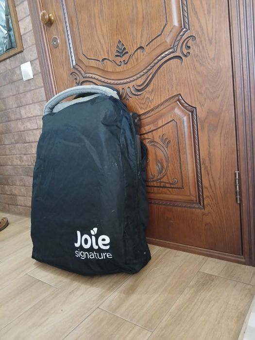 Продается прогулочная коляска Joie б/у