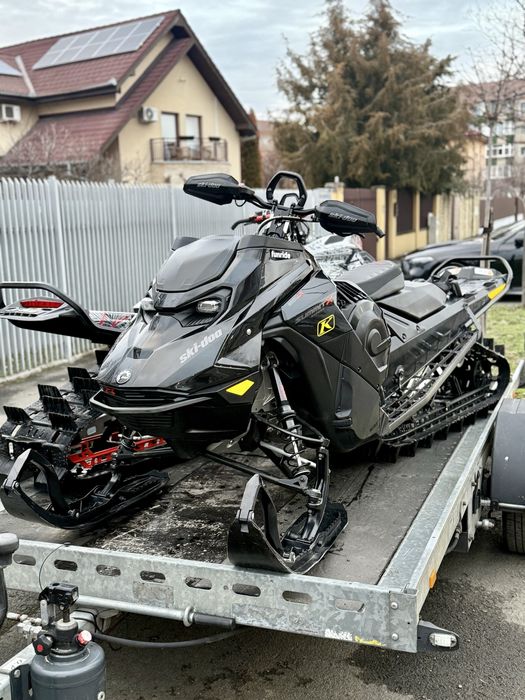 Snowmobil Ski-Doo 850 Turbo R Summit-X  Expert E-tec 154 2023 Gen 5