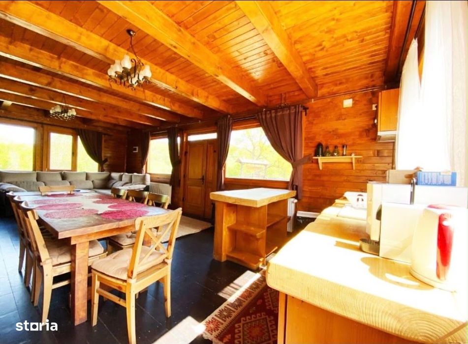 Ansamblu 3 cabane Cheile Râșnoavei 5000 mp