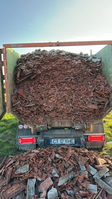 Transport deseuri cuva container,moluz moloz gunoi igienizare  teren